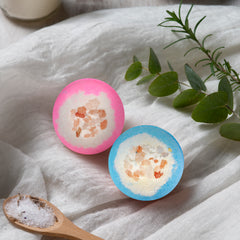 Round blue ocean, Rose, Lavender and citronella bath bombs with pink salt(65 gm)
