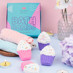 Vanilla Cupcake Bath Bombs – 70gm Each (Pack of 4) | Natural Handcrafted Aromatic Fragrance | Perfect Bath Gift for Kids, Men & Women | Relaxing Bubble Bath Experience