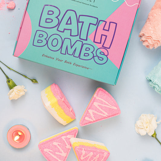 Cake Bath Bomb with Bubble Frosting - 70g Each | Strawberry & Aqua Fragrance | Natural Handcrafted Fizzy Bath Bomb | Perfect for Relaxing Bath & Skin Nourishment