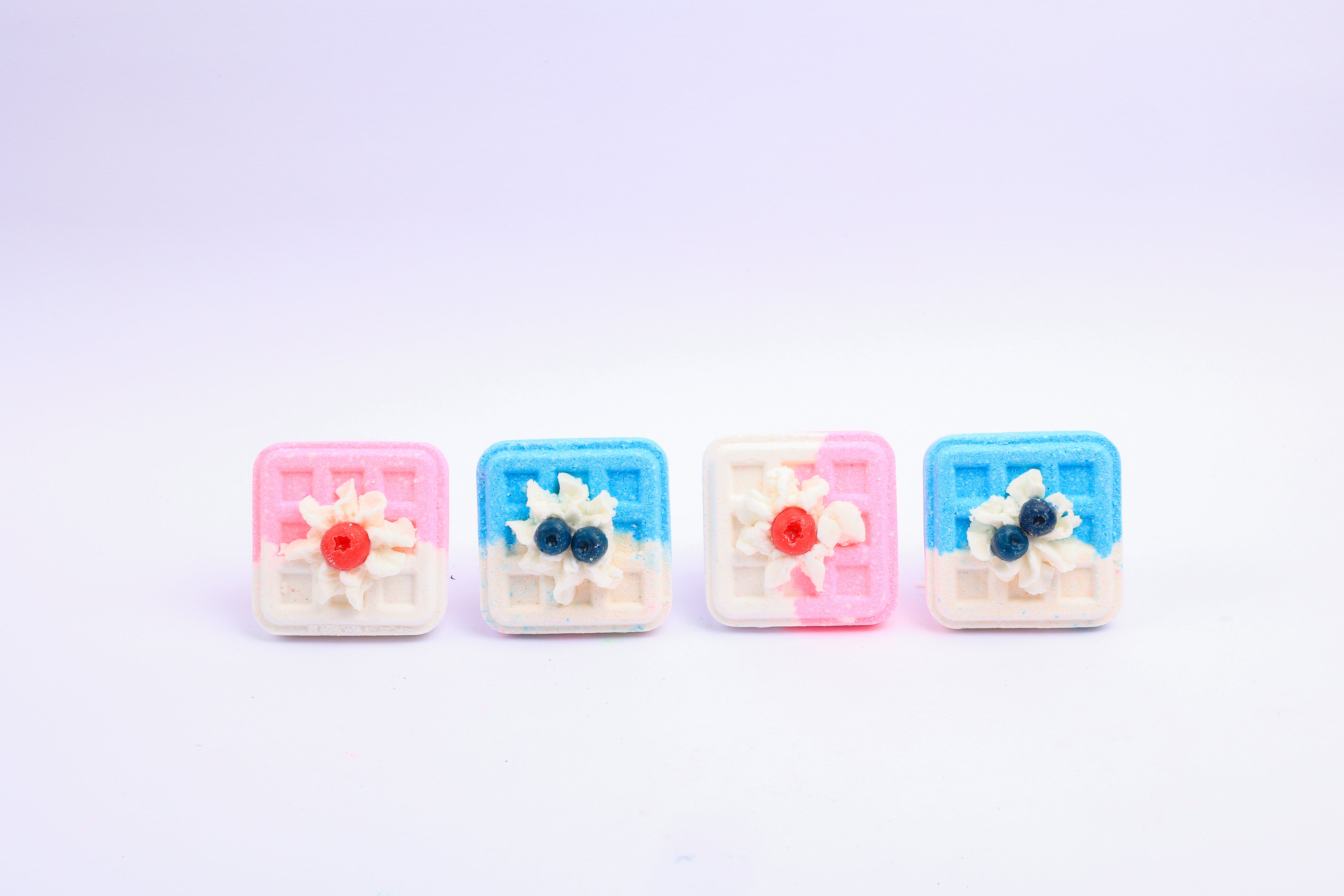 Waffle Bath Bomb with Bubble Frosting - 70g Each