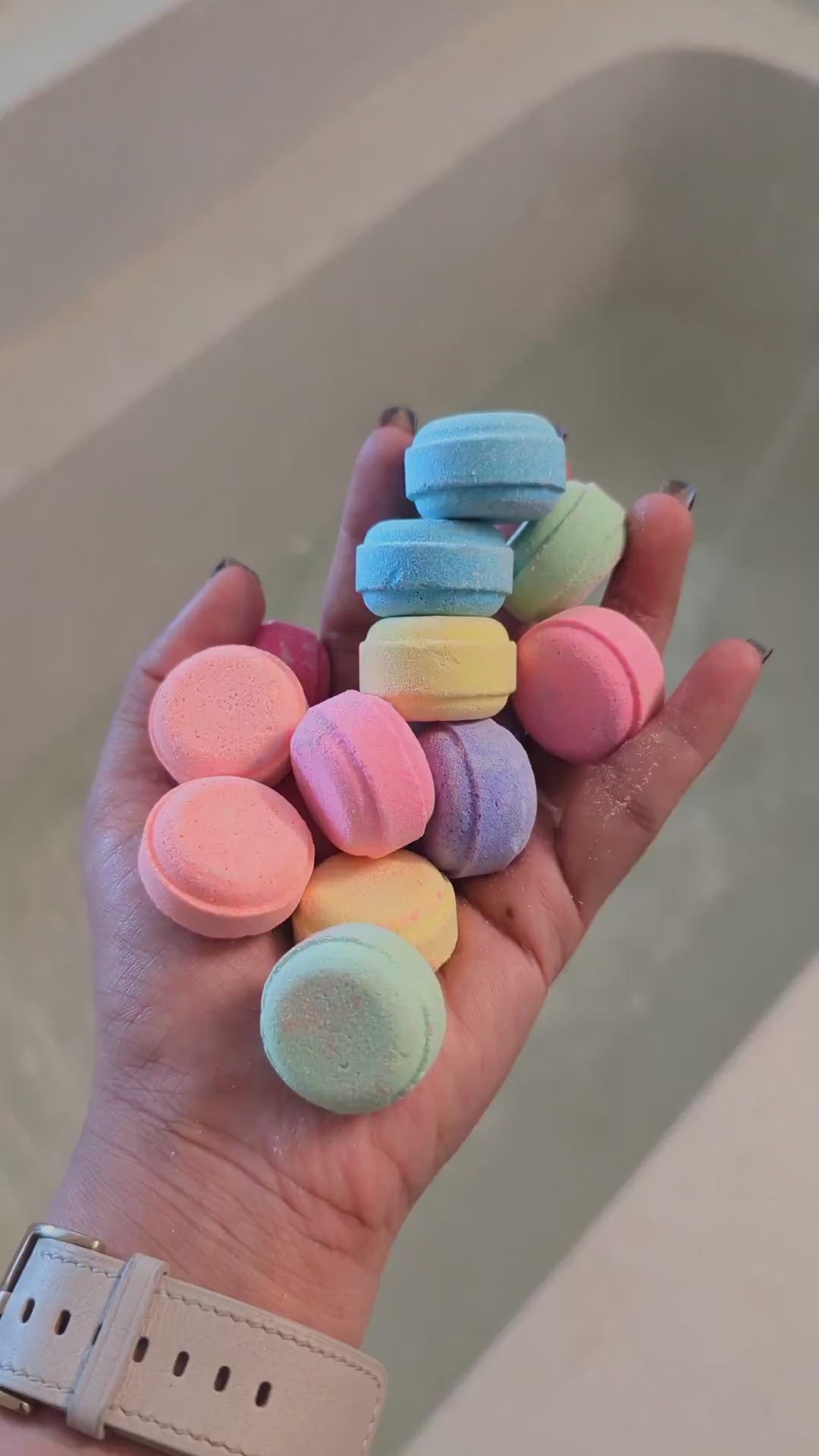 Mini Pastel Color Tablets Bath Bomb with Multi Fragrance Bath Bomb  (10 Grams Each) (Pack of 14)