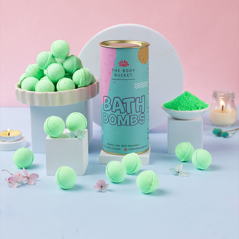 Pastel parrot green lemongrass mini bath bombs pack of 15 (10grams each)